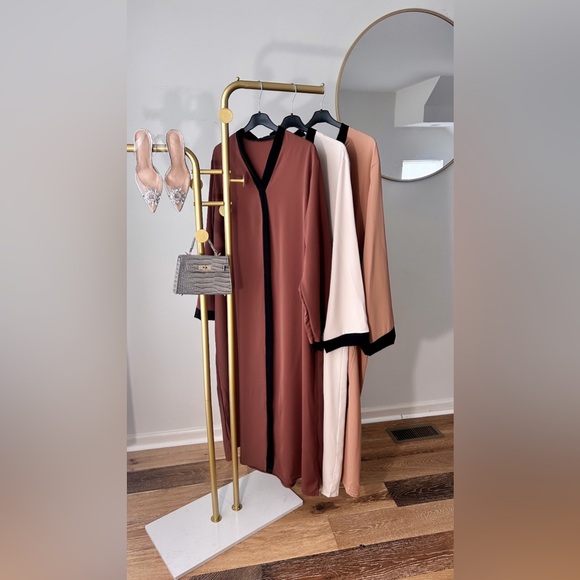 Maxi long dress abaya Womenswear Long Sleeve Comfortable Modest Simple - Picture 3 of 8